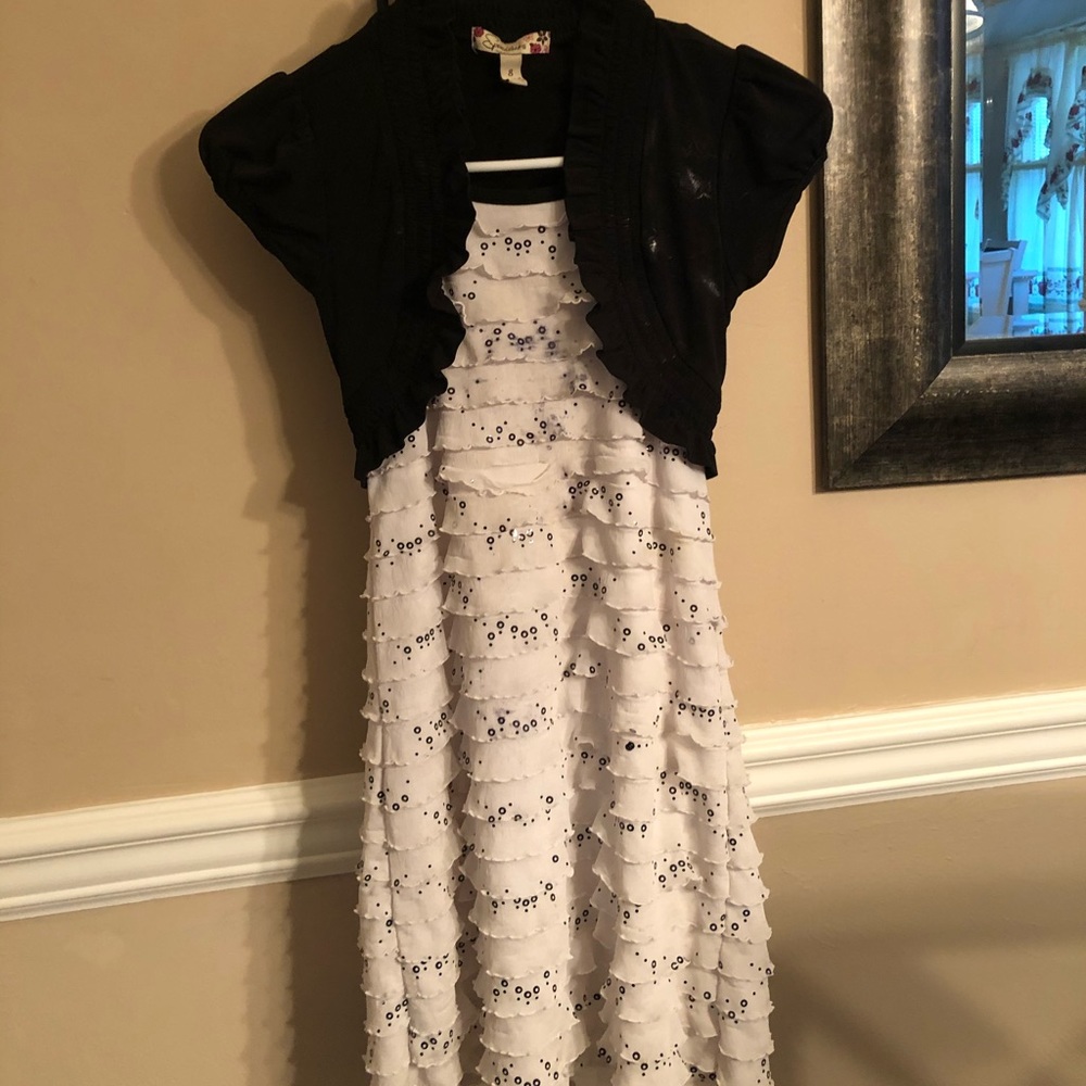 Girls dress size 8